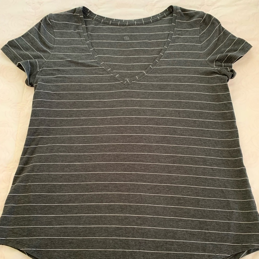 Lululemon Love V-Neck Tee